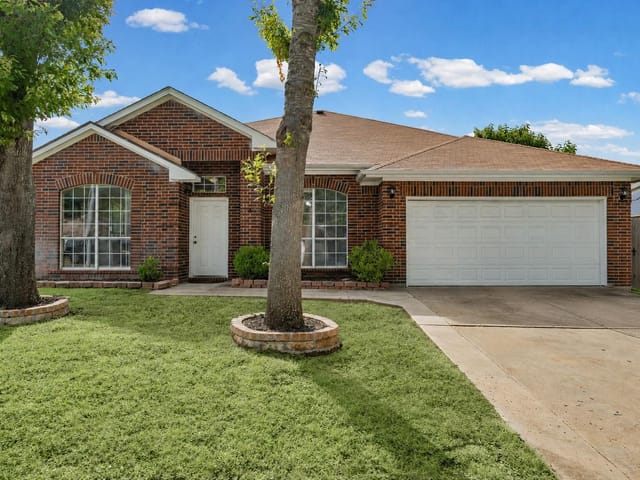 801 Brown DR