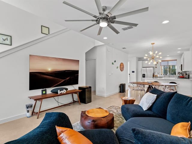 801 N Bluff Dr Unit #24