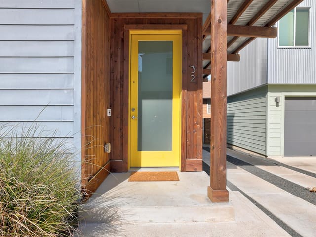 801 N Bluff DR Unit #32