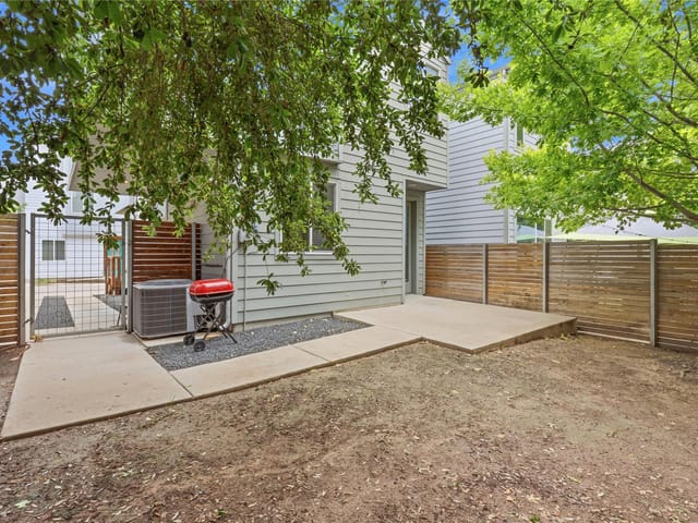 801 N Bluff DR Unit #33