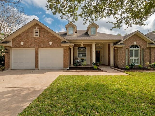 8011 Isaac Pryor Dr