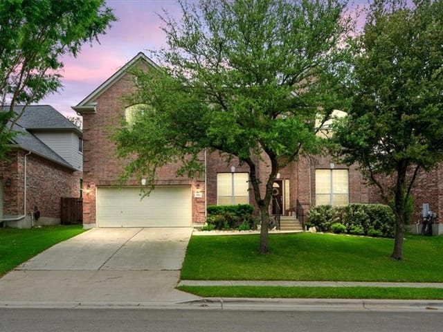 8012 Cobblestone