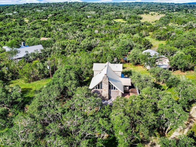 8015 Ozark DR