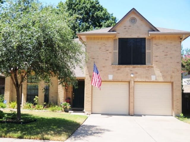 8018 Cahill Dr