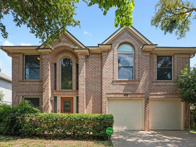 8019 Doe Meadow Dr