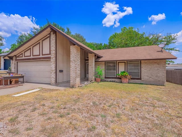 802 Cedar Glen