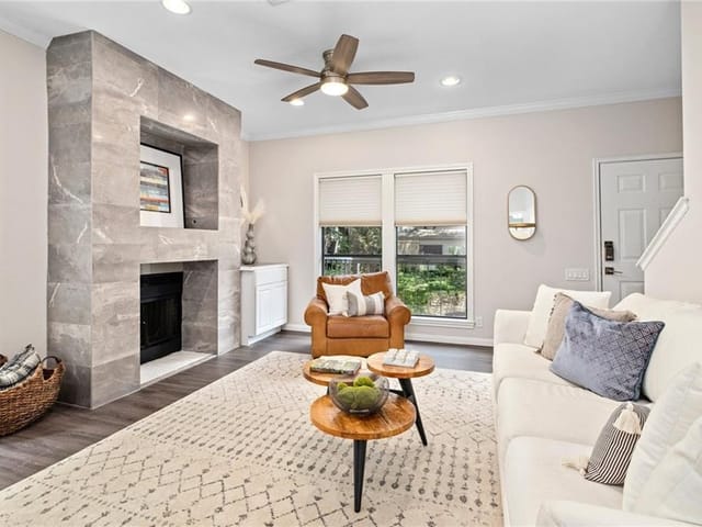 802 S 1st St Unit #226