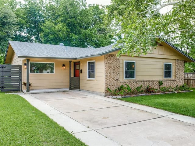 802 Sussex Dr