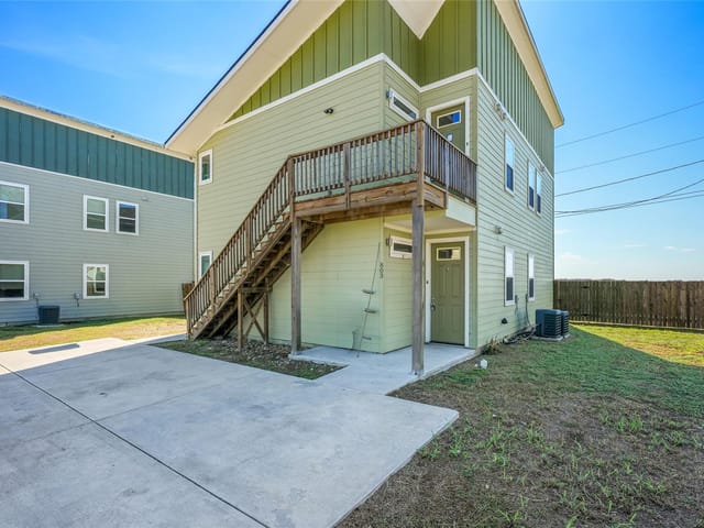 803 Hallie CV Unit #A/B