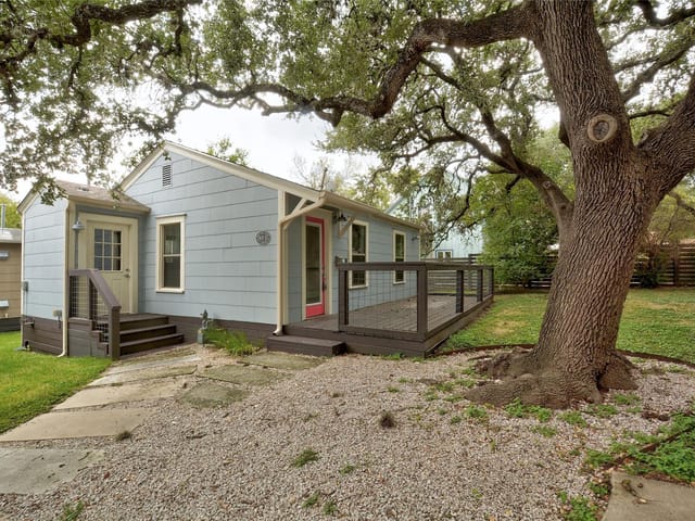 803 Johanna ST Unit #B