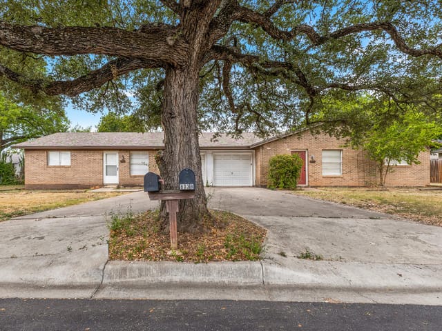 803 Judy DR