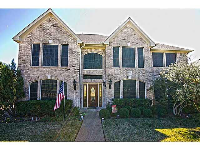 8035 Bottlebrush DR