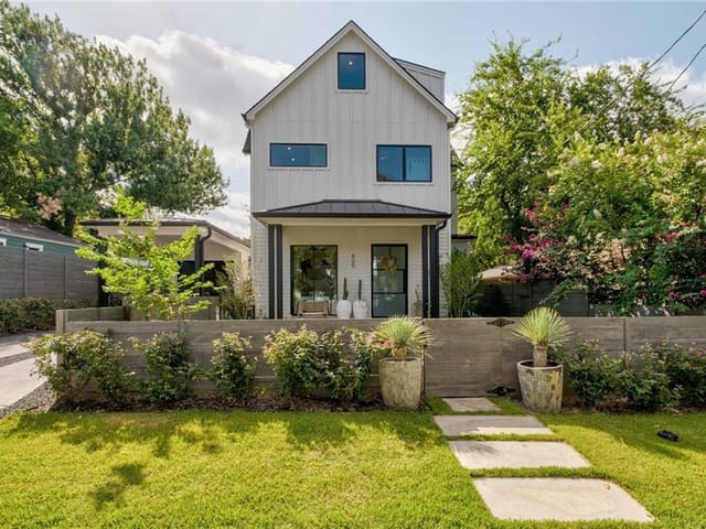 805 Newman DR