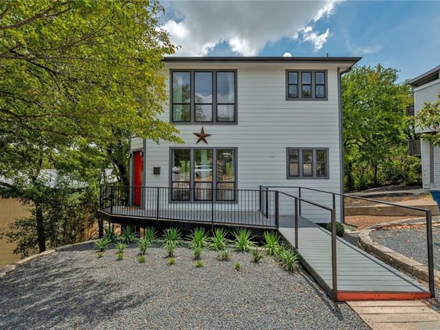 805 Winflo DR