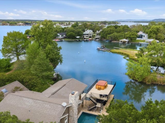 806 Misty Downs Dr