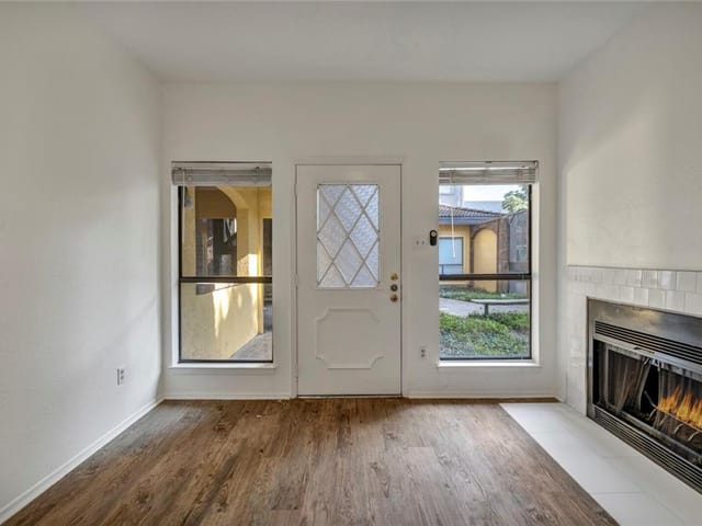 806 W 24th St Unit #114
