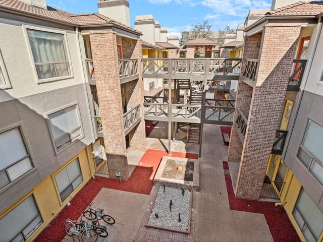 806 W 24th ST Unit #233