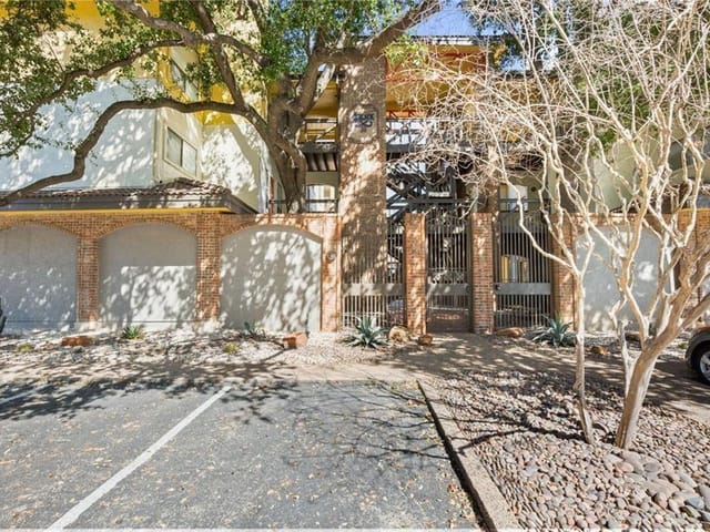 806 W 24th St Unit #314