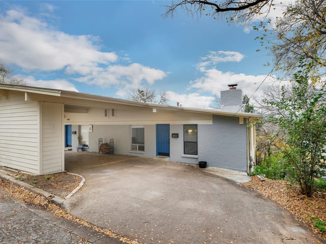 807 Azie Morton RD Unit #A
