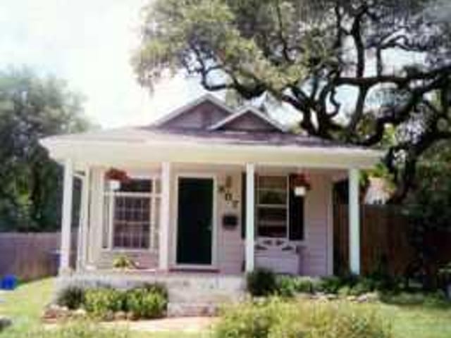 807 W MARY ST