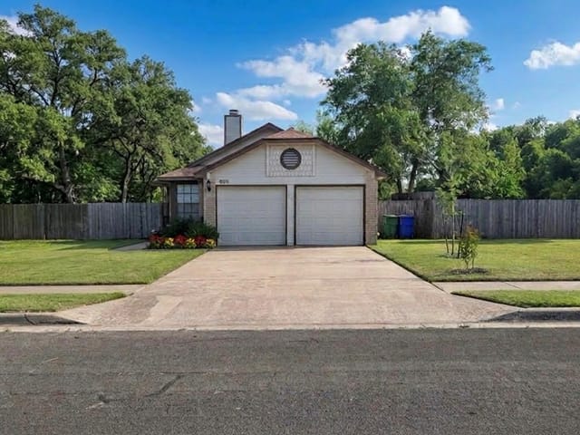 808 Russet Valley Dr