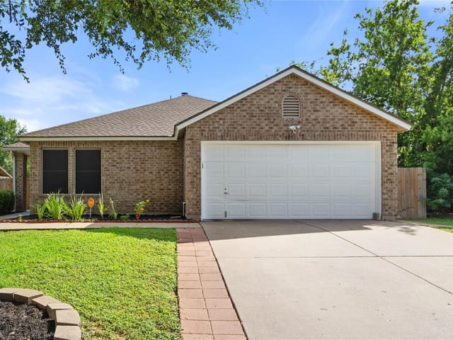 809 Betterman DR
