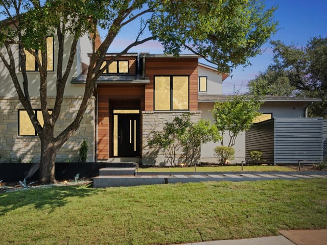 809 Bouldin Ave