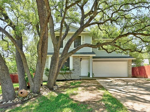 809 Sweetwater River Dr
