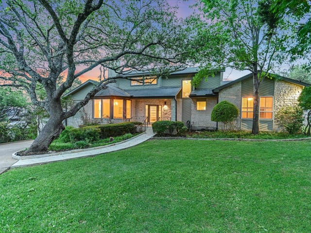 8105 Bell Mountain Dr