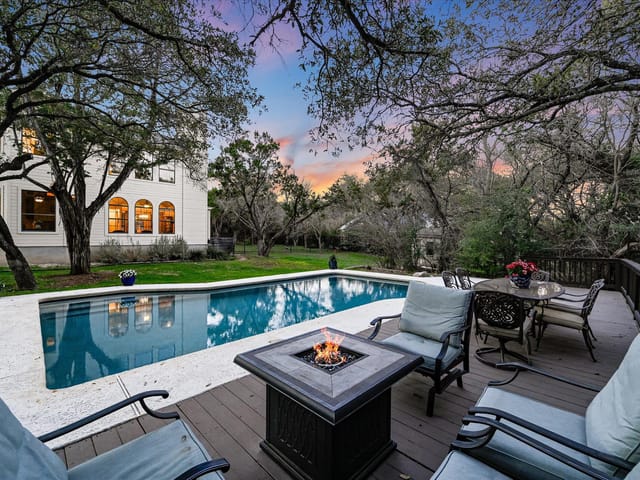 8105 Long Canyon DR