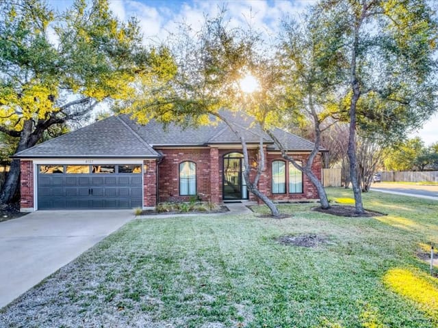 8107 Castle Peake Trl