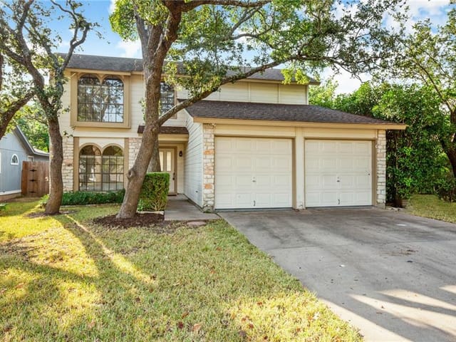 8109 Cattle Dr
