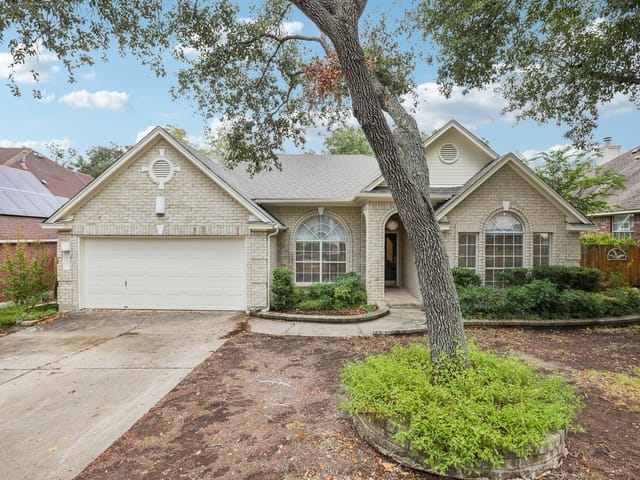 8109 Isaac Pryor Dr