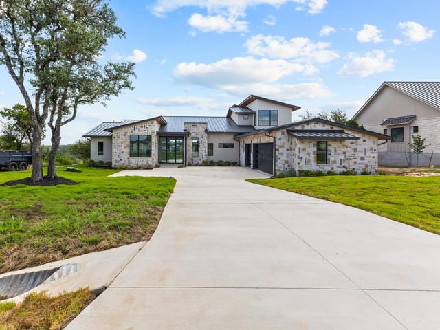 View 8109 Kuhn DR in Preserve/Oak Hill 8109 Kuhn DR - property photo 1 - Luxury home in Preserve/Oak Hill, Austin, TX