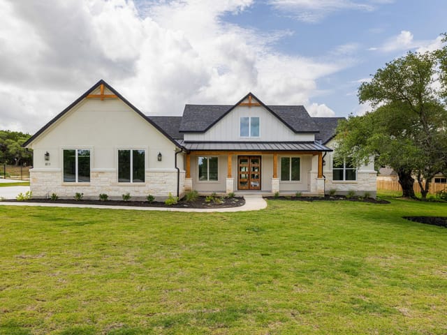 811 County Road 200