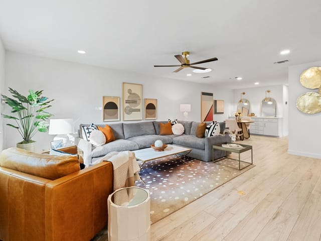 8110 WEST Ct