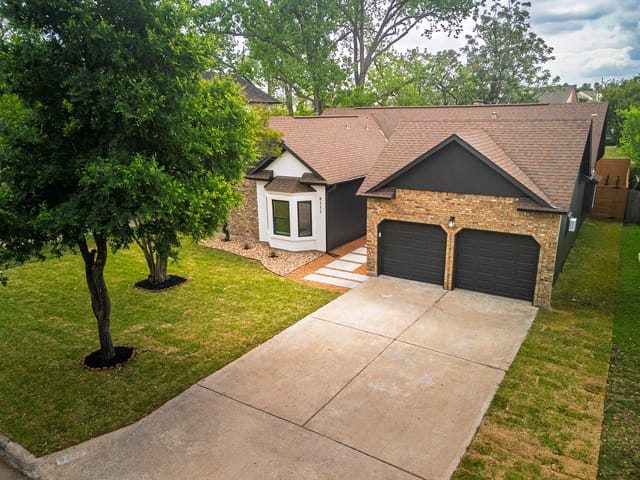 8111 Elkhorn Mountain Trl