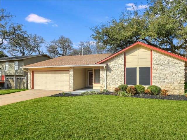 8112 Pilgrims Pl
