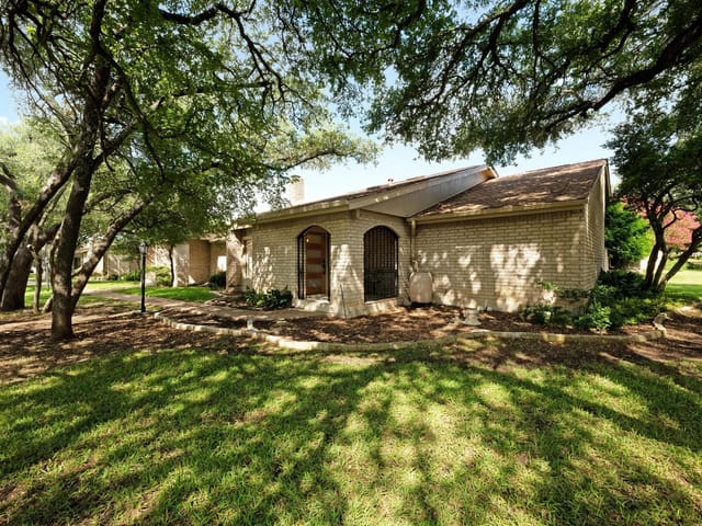 8117 East Ct
