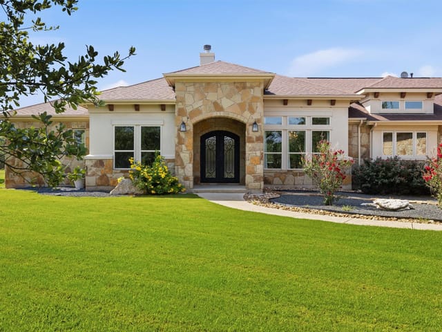 812 Jennings Branch RD