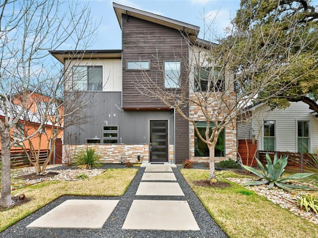 812 W Live Oak St
