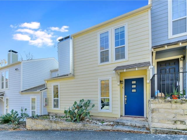 812 Winflo DR Unit #C
