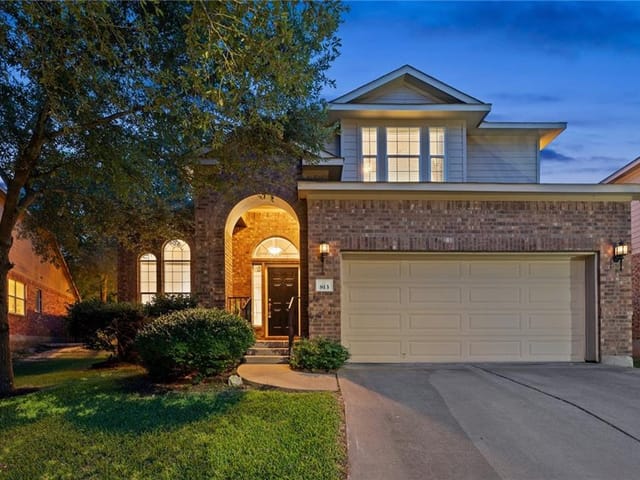 813 Kevin Taylor Dr