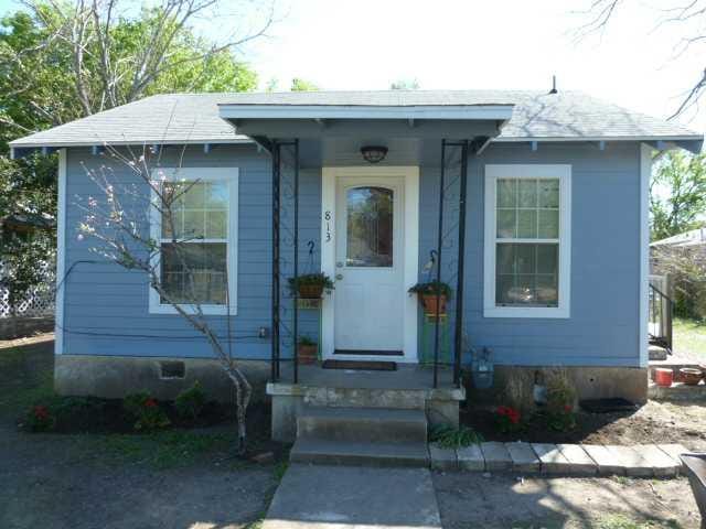 813 W Johanna ST