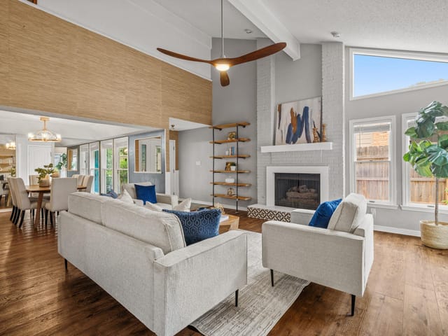 8131 Forest Mesa DR