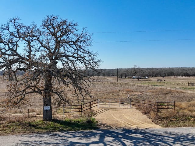 8150 Old Colony Line Rd