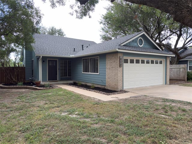 818  Russet Valley Dr