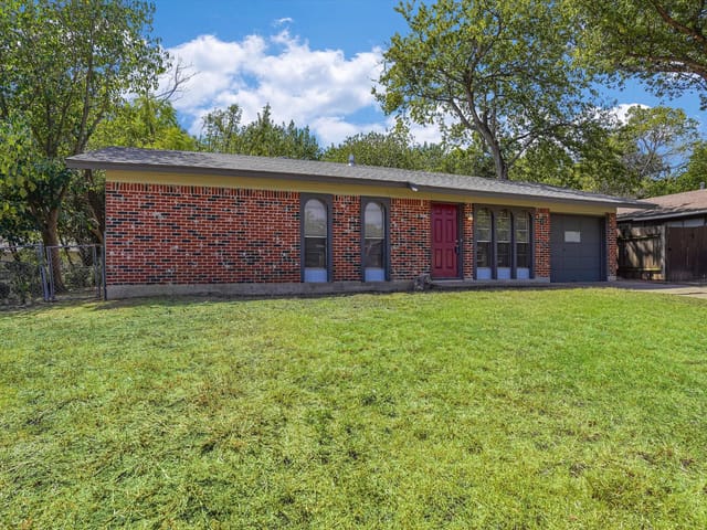 819 Turtle Creek Blvd