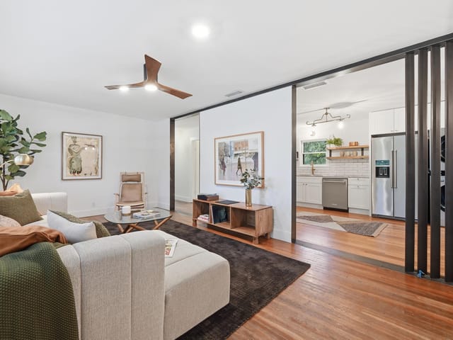 820 Bois D'Arc ST