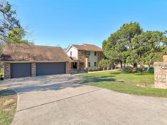 8207 Espanola TRL